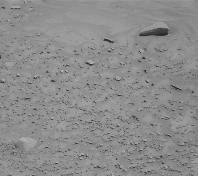 Sol 3830: Mast Camera (Mastcam)