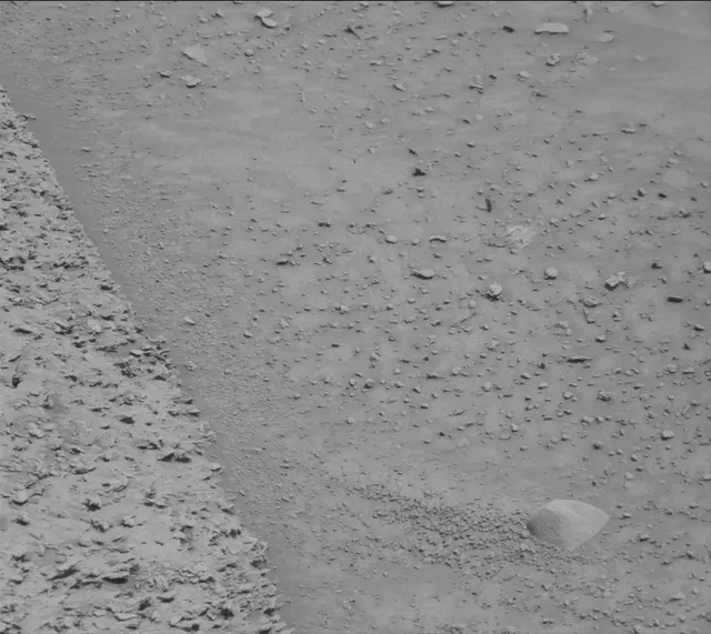 Sol 3830: Mast Camera (Mastcam)
