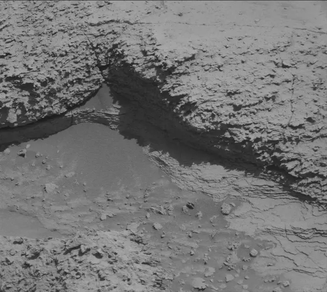 Sol 3830: Mast Camera (Mastcam)