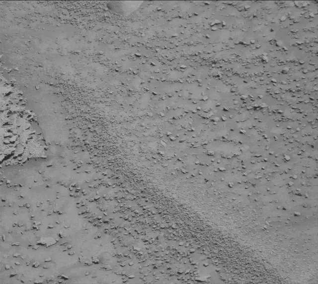 Sol 3830: Mast Camera (Mastcam)
