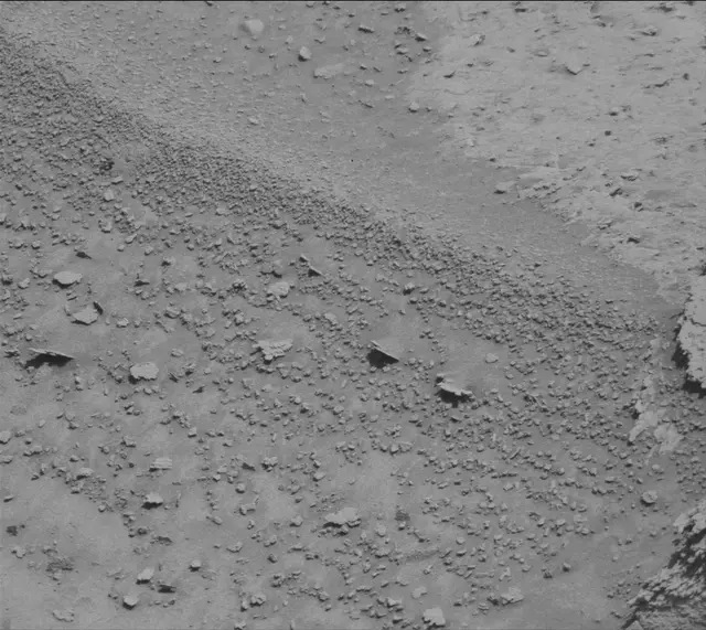 Sol 3830: Mast Camera (Mastcam)
