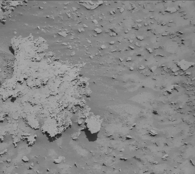 Sol 3830: Mast Camera (Mastcam)