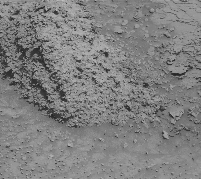 Sol 3830: Mast Camera (Mastcam)