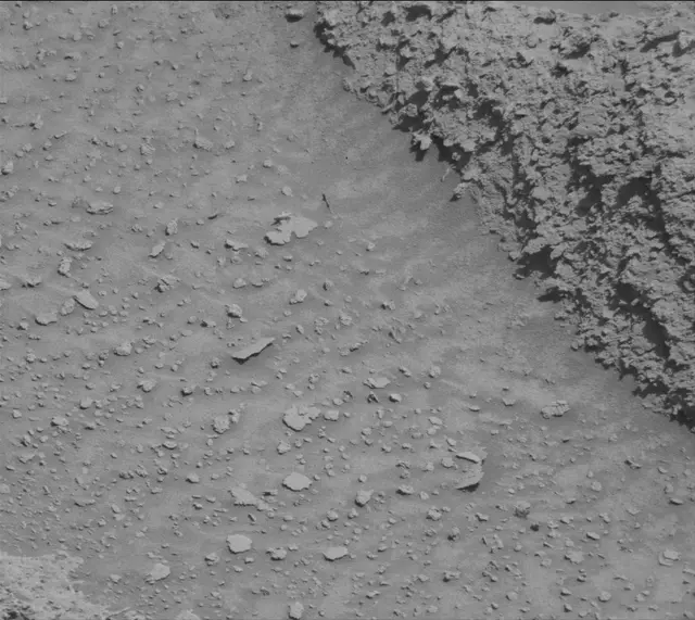 Sol 3830: Mast Camera (Mastcam)