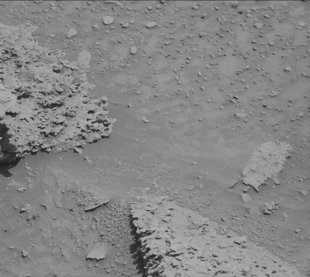 Sol 3830: Mast Camera (Mastcam)