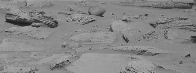Sol 3831: Mast Camera (Mastcam)