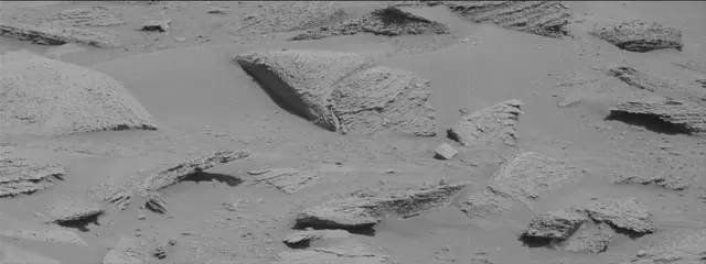 Sol 3831: Mast Camera (Mastcam)