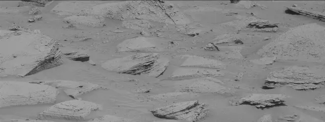 Sol 3831: Mast Camera (Mastcam)