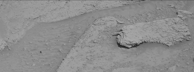Sol 3831: Mast Camera (Mastcam)