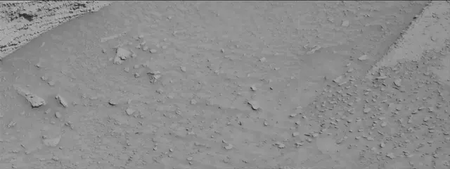 Sol 3831: Mast Camera (Mastcam)