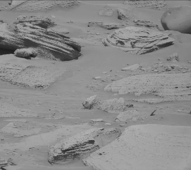 Sol 3831: Mast Camera (Mastcam)