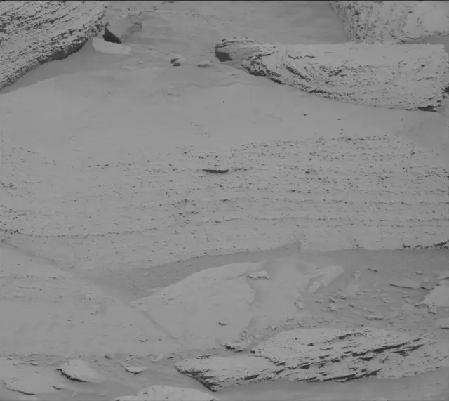 Sol 3831: Mast Camera (Mastcam)