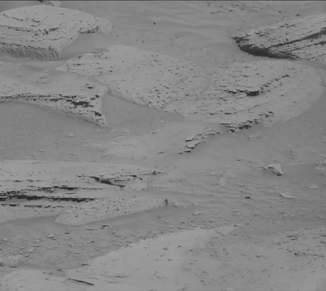 Sol 3831: Mast Camera (Mastcam)