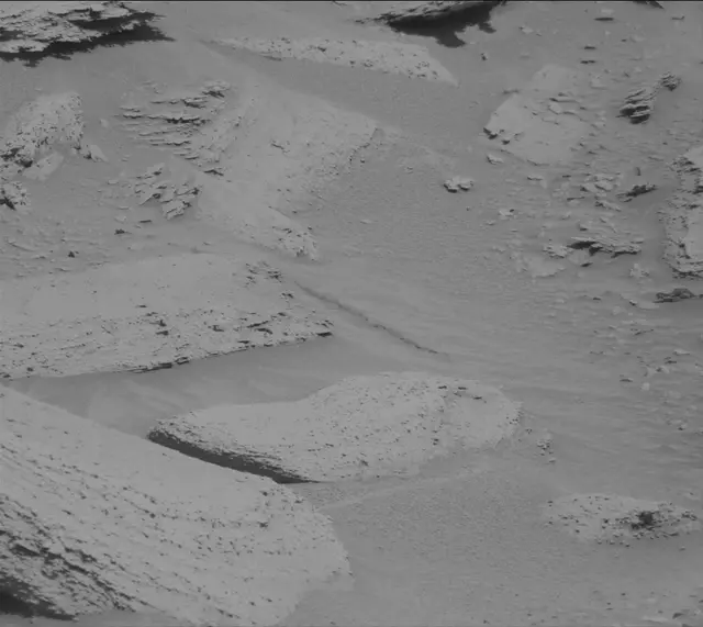 Sol 3831: Mast Camera (Mastcam)