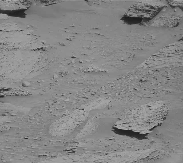 Sol 3831: Mast Camera (Mastcam)