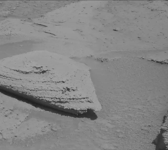 Sol 3831: Mast Camera (Mastcam)