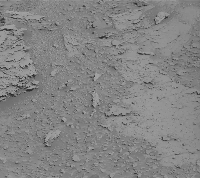 Sol 3831: Mast Camera (Mastcam)