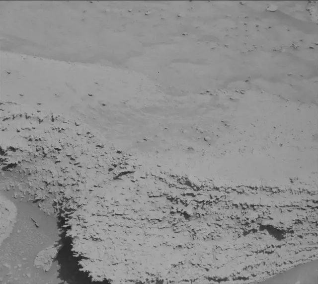 Sol 3831: Mast Camera (Mastcam)