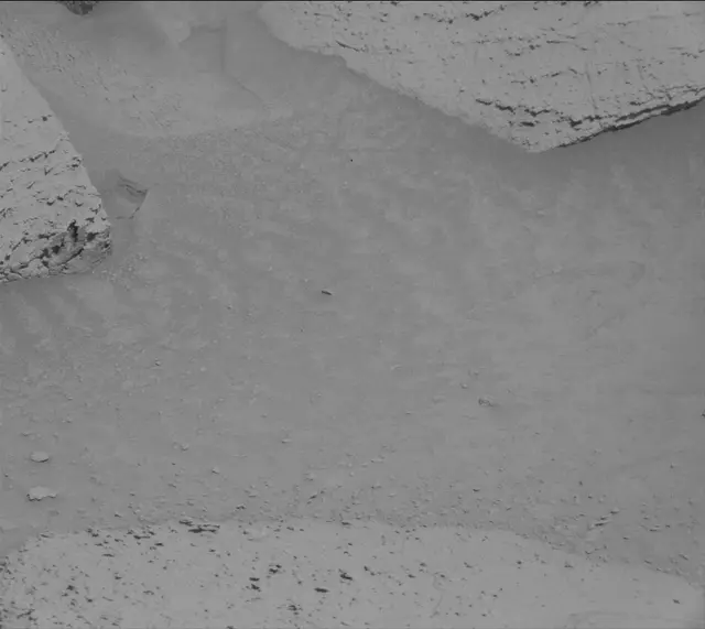 Sol 3831: Mast Camera (Mastcam)