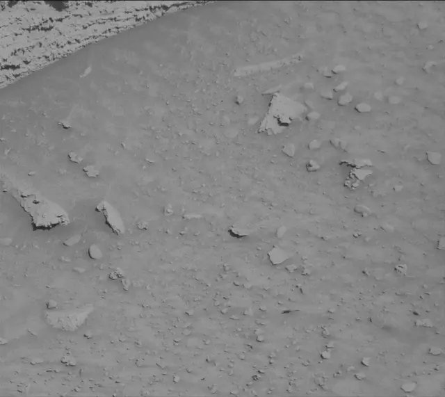 Sol 3831: Mast Camera (Mastcam)