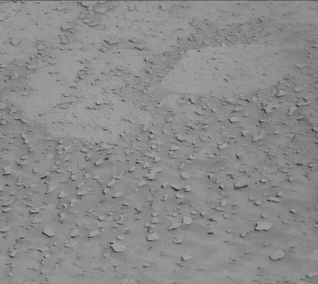 Sol 3831: Mast Camera (Mastcam)