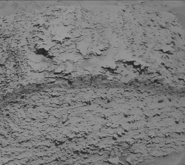 Sol 3832: Mast Camera (Mastcam)