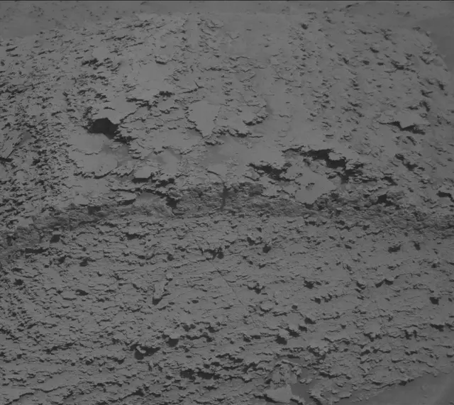 Sol 3832: Mast Camera (Mastcam)