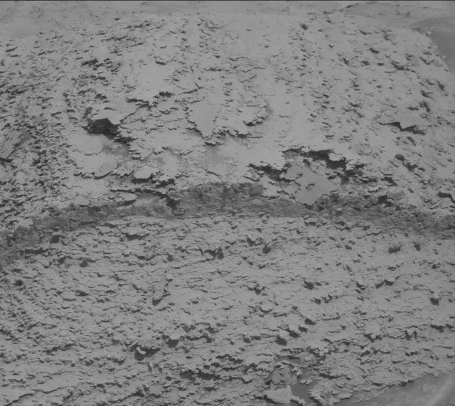 Sol 3832: Mast Camera (Mastcam)