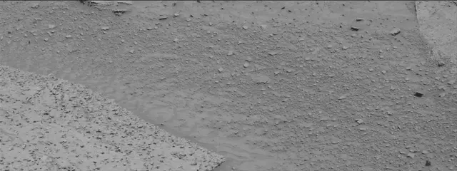 Sol 3834: Mast Camera (Mastcam)