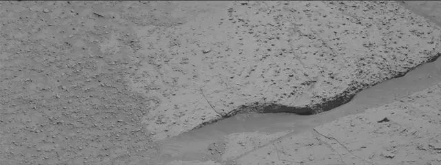 Sol 3834: Mast Camera (Mastcam)