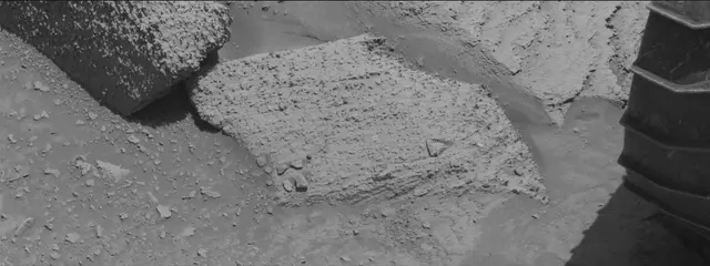 Sol 3834: Mast Camera (Mastcam)