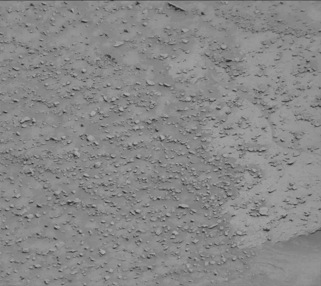 Sol 3834: Mast Camera (Mastcam)