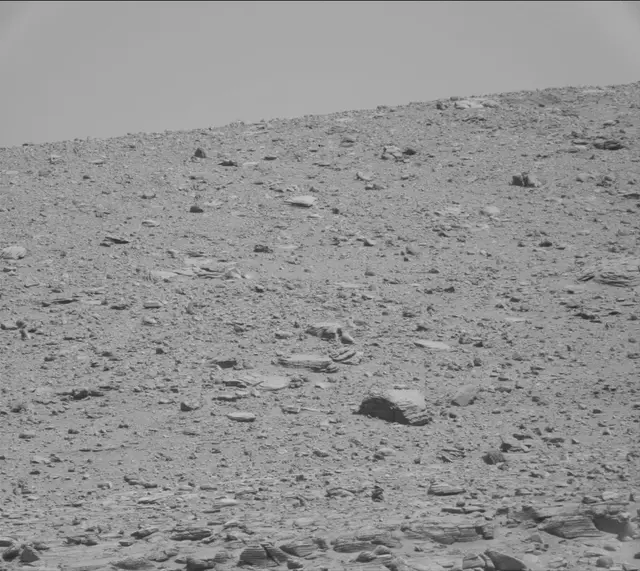 Sol 3834: Mast Camera (Mastcam)