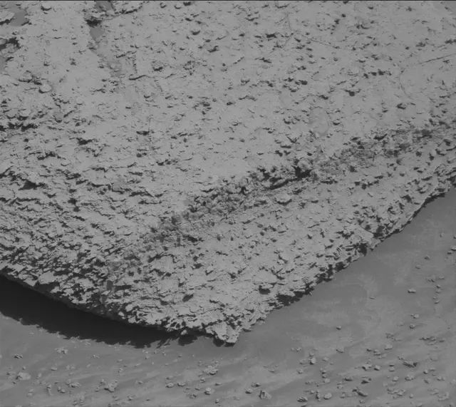 Sol 3836: Mast Camera (Mastcam)