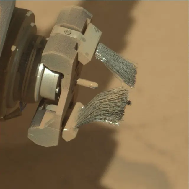 Sol 3837: Mast Camera (Mastcam)