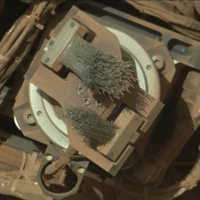 Sol 3837: Mast Camera (Mastcam)