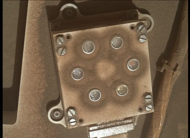 Sol 3837: Mars Hand Lens Imager (MAHLI)
