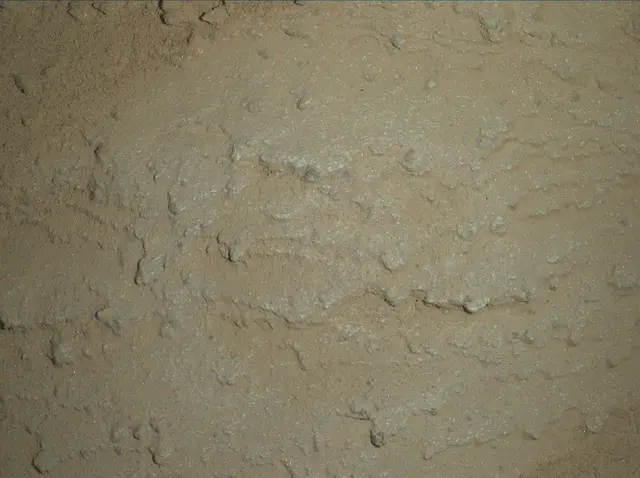 Sol 3837: Mars Hand Lens Imager (MAHLI)