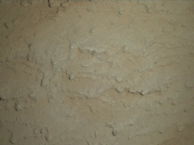 Sol 3837: Mars Hand Lens Imager (MAHLI)