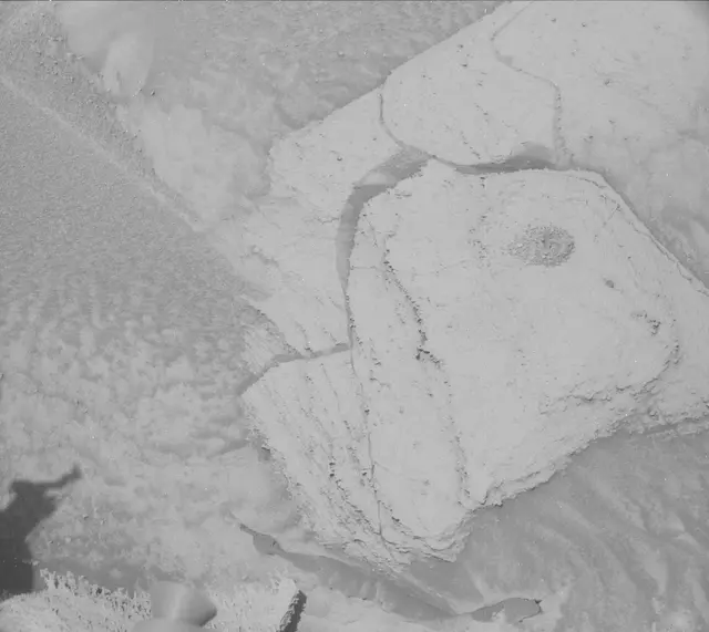 Sol 3838: Mast Camera (Mastcam)