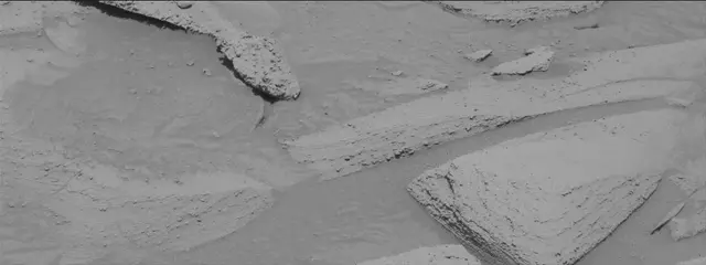 Sol 3838: Mast Camera (Mastcam)