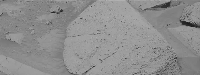 Sol 3838: Mast Camera (Mastcam)