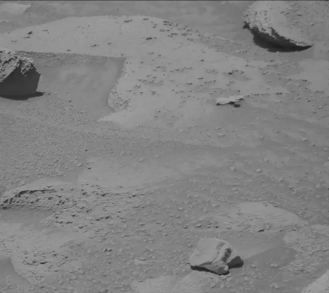 Sol 3838: Mast Camera (Mastcam)