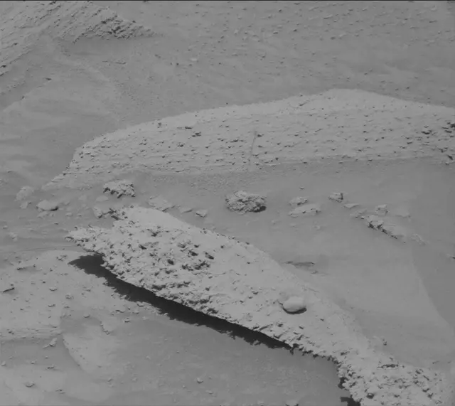 Sol 3838: Mast Camera (Mastcam)