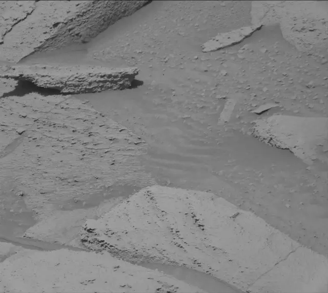 Sol 3838: Mast Camera (Mastcam)
