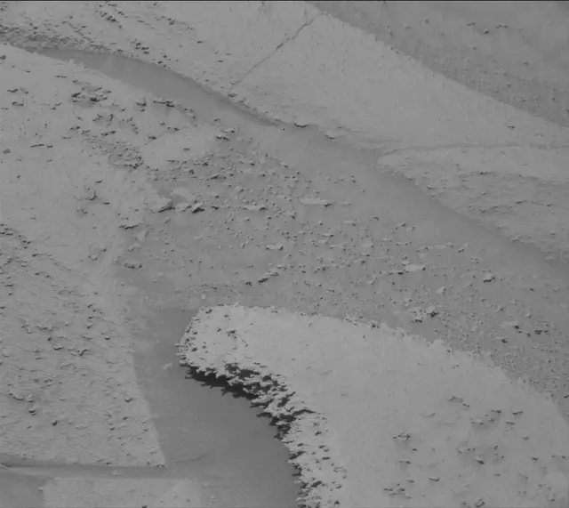 Sol 3838: Mast Camera (Mastcam)
