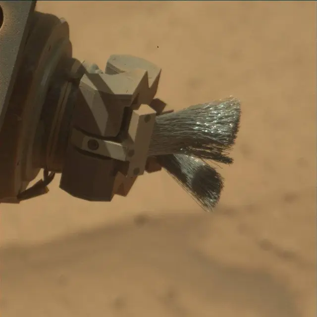 Sol 3839: Mast Camera (Mastcam)