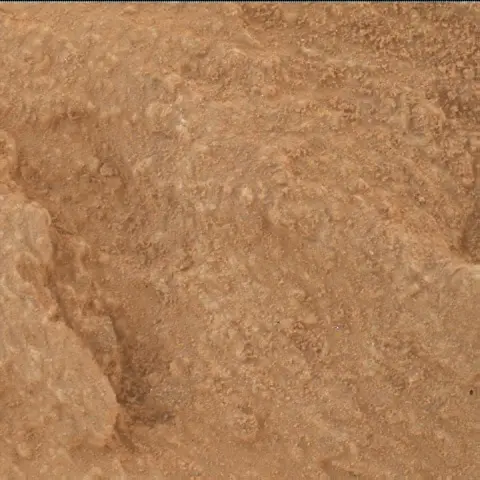 Sol 3839: Mars Hand Lens Imager (MAHLI)