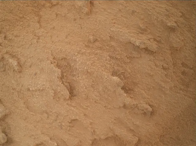 Sol 3839: Mars Hand Lens Imager (MAHLI)