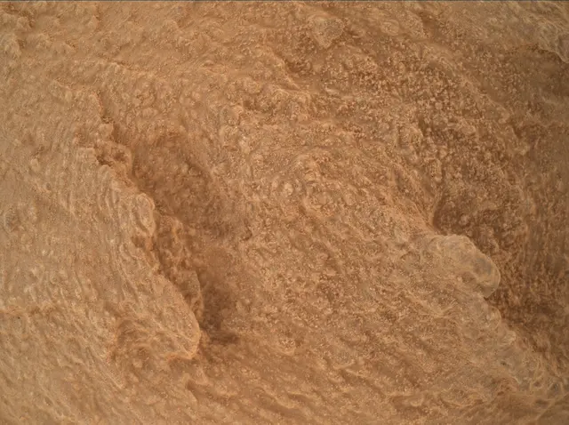 Sol 3839: Mars Hand Lens Imager (MAHLI)